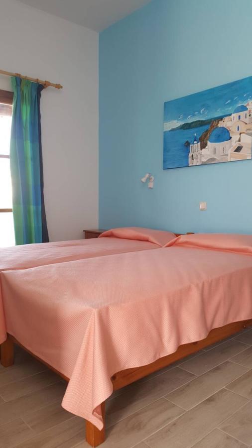 Esperides Apartment Batsi  Ngoại thất bức ảnh